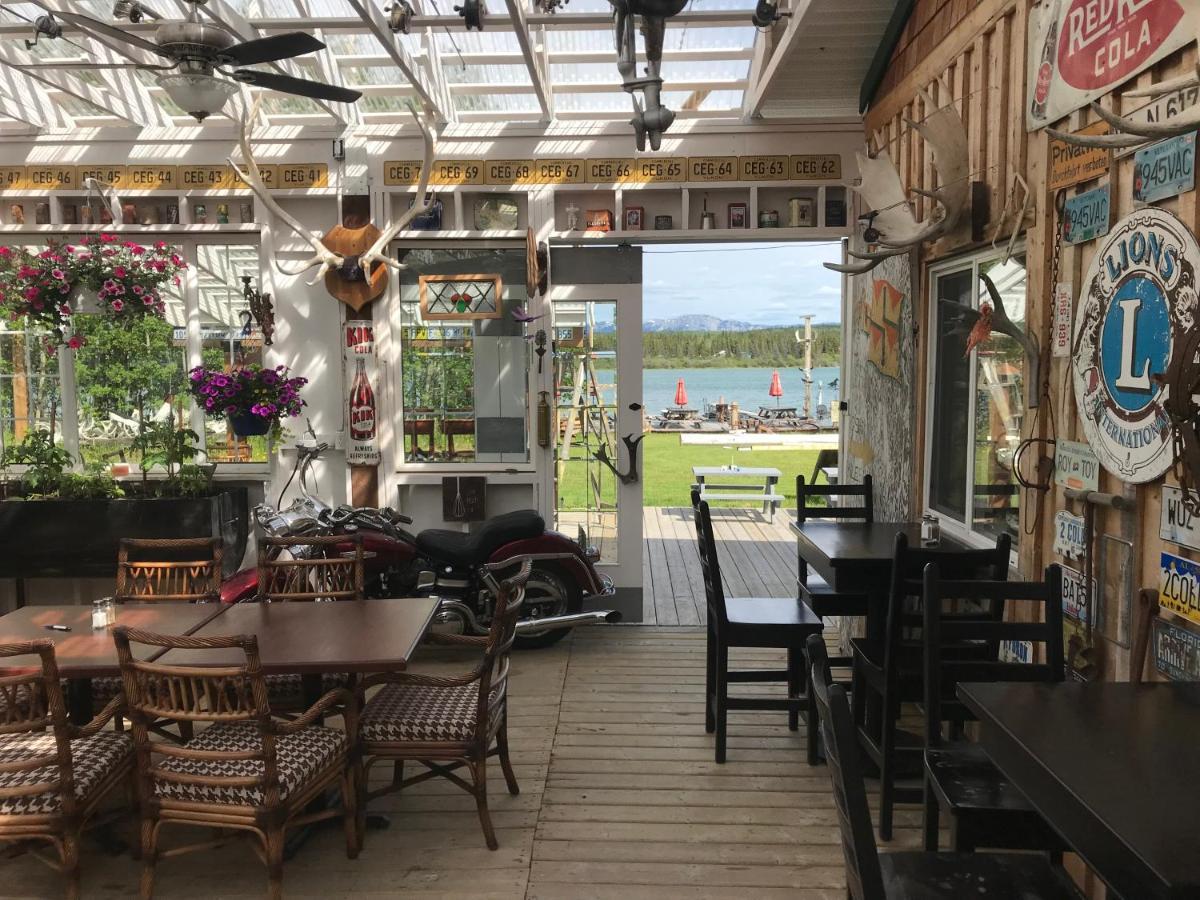 Six Mile River Resort Tagish Eksteriør bilde